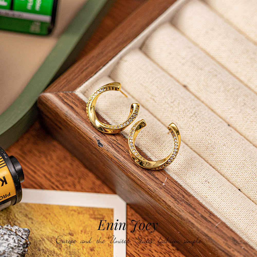 EninJoeyinss925银针轻奢耳钉女