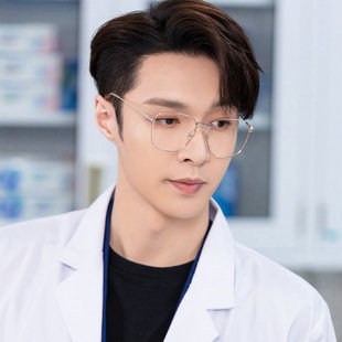 2022张艺兴同款 方框眼镜高级感男显瘦防蓝光超轻素颜近视眼镜架女