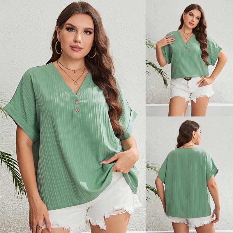PLUS SIZE WOMEN SHIRTS SUMMER夏季绿色V领清新时尚大码女式上衣