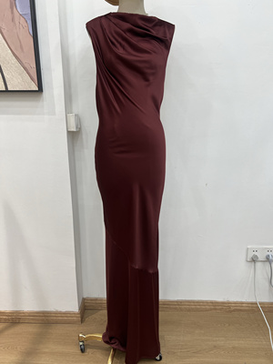 澳洲小众设计师款长裙拖地礼服露背无袖褶皱领型显瘦女人味十足