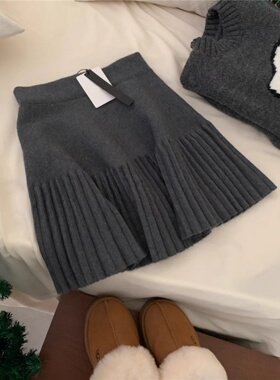 深灰色高级感松紧腰百搭a字百褶裙女秋冬季高腰显瘦针织半身短裙