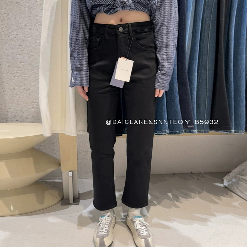 代嘉儿特绒高腰烟管裤九分牛仔裤