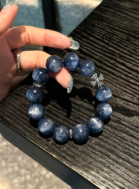 天然蓝晶石手串手链女款补水原创小众饰品叠戴设计师款情侣夏天