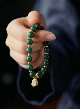 女款2026年新款天然水晶手串手链仿松石闺蜜手饰小众精致高级感