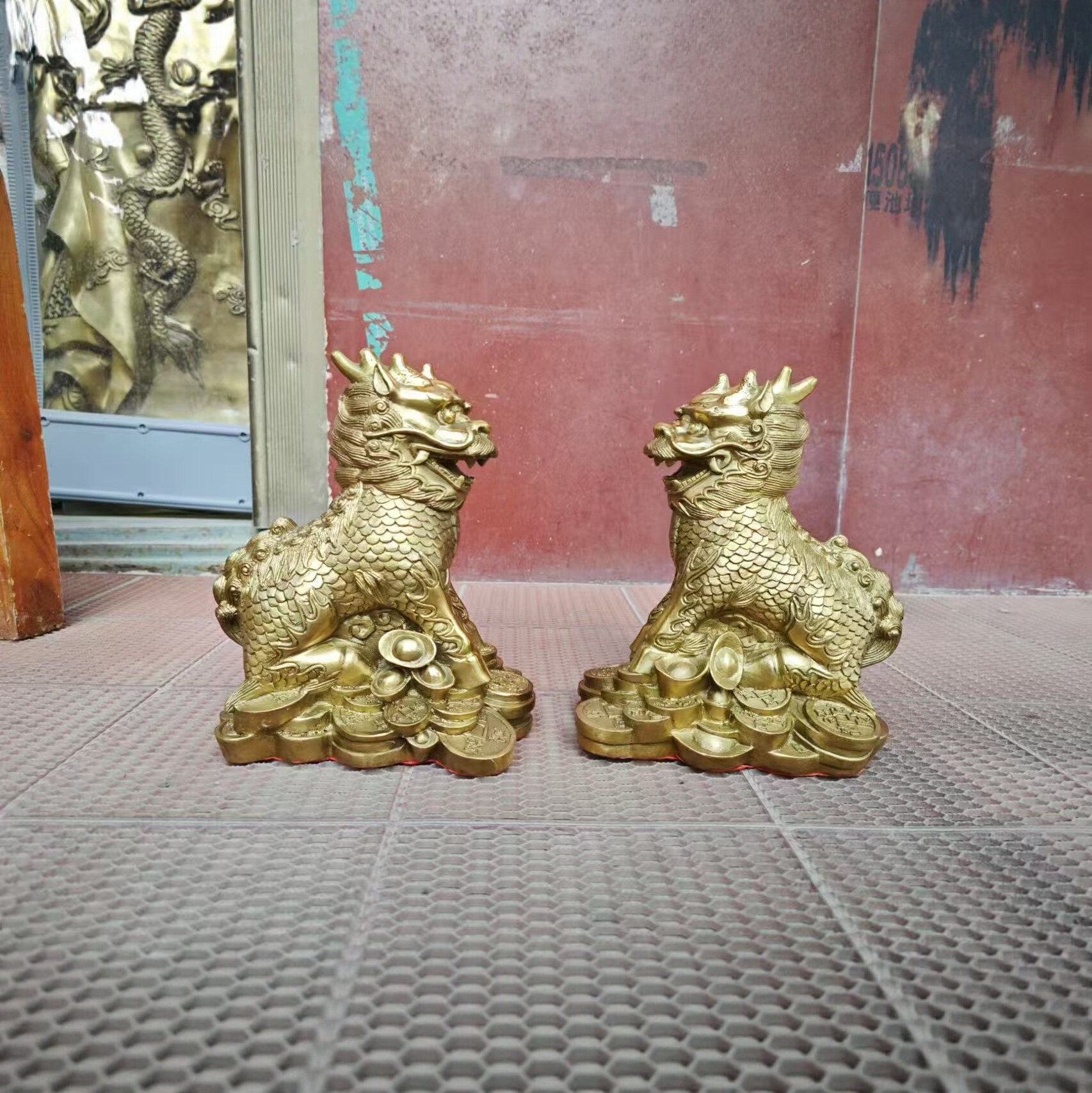 铜麒麟摆件一对护宝麒麟元宝金钱反弓家用客厅天斩路冲店铺办公室