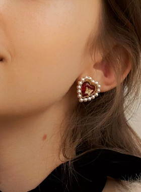 新年圣诞红色爱心耳钉珍珠蕾丝边 金色蝴蝶甜美风925银针耳饰