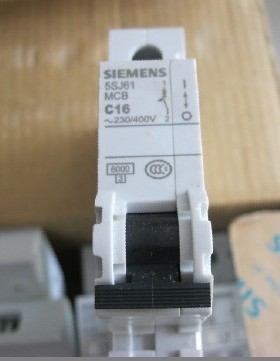 原装西门子断路器5SJ61 MCB C16