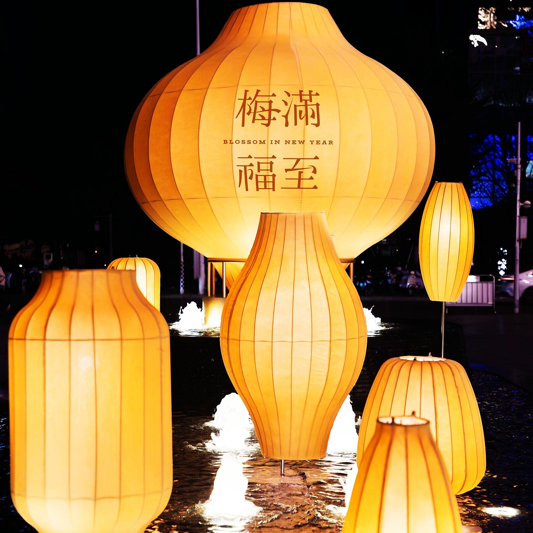 新中式渐变色可定制超大巨型户外灯笼