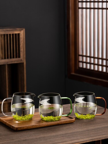 玻璃公道杯茶水分离分茶器茶漏一体茶海绿茶专用月牙泡茶杯大容量