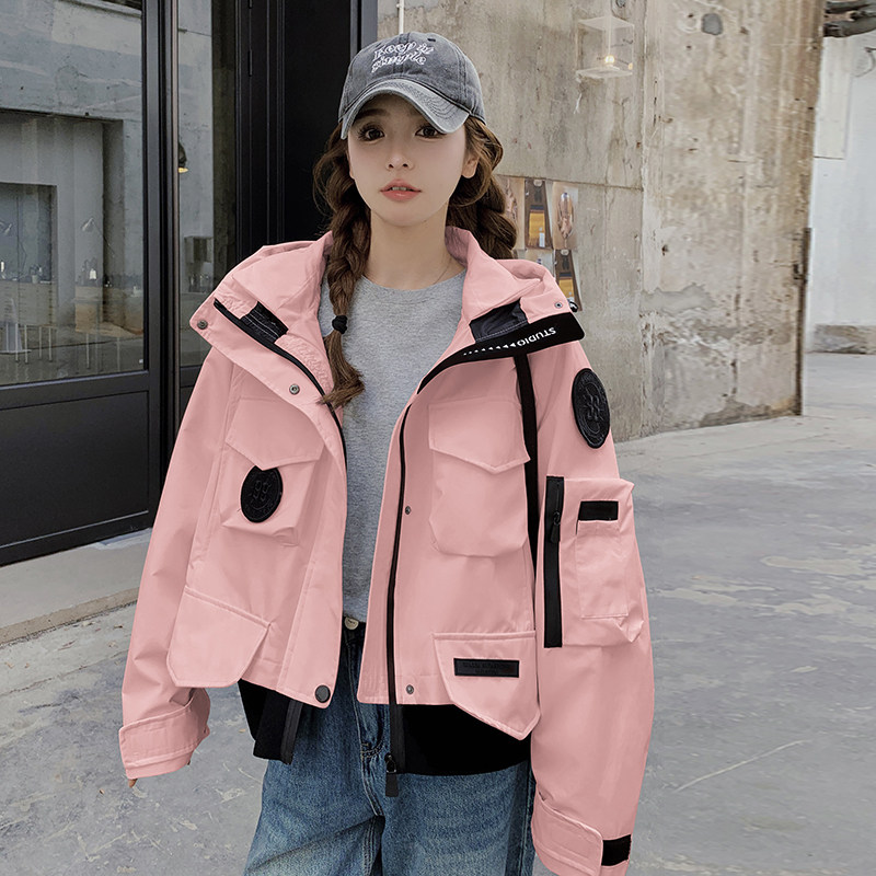 2025春装图新款假两件冲锋衣外套301A-8582-P175-K238,女装短外套,2C301