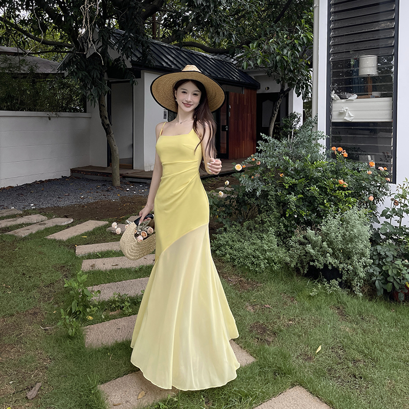 吊带网纱连衣裙女夏季海边度假风