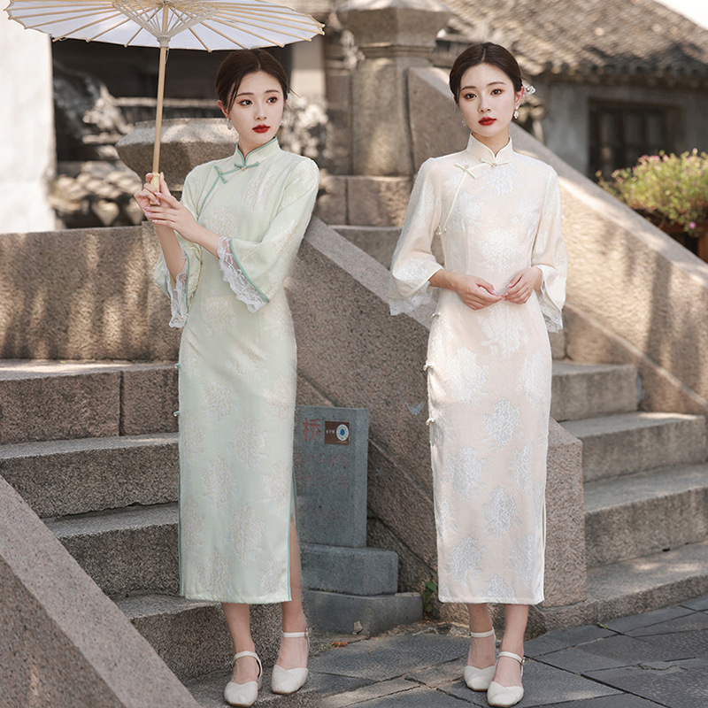 佰红韵国风改良绿色雪花绒旗袍2025秋季新款女高端气质