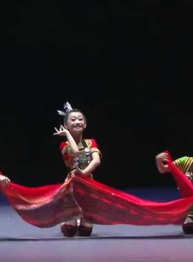 三月三少数民族舞蹈民族风
