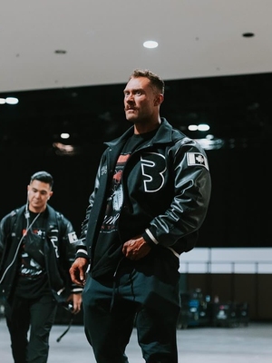 CBUM健身运动连帽克里斯卫衣