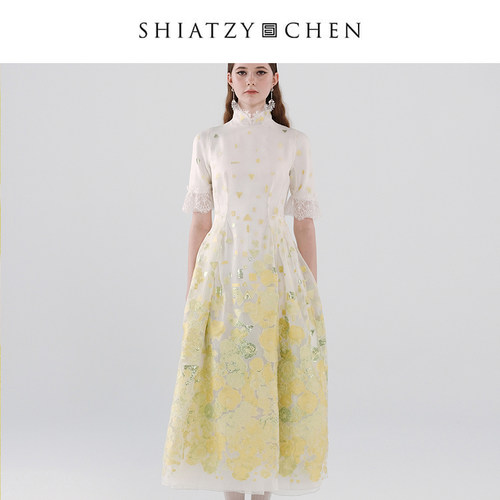 SHIATZY CHEN/夏姿·陈采帨系列立领混纺乌干纱提花连衣裙640265