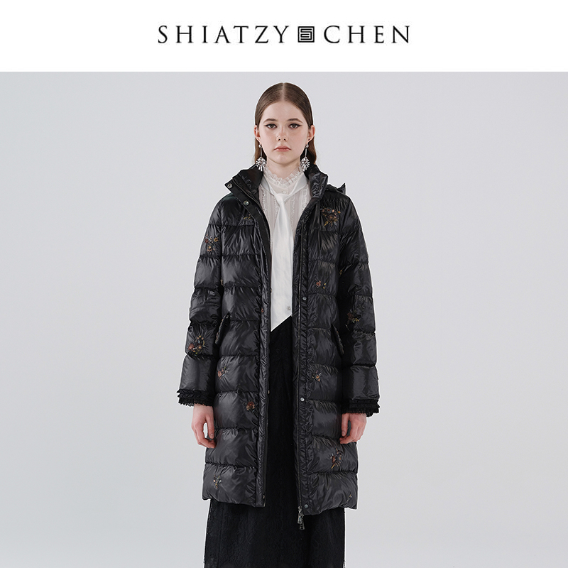 夏姿·陈绣花长款连帽羽绒服