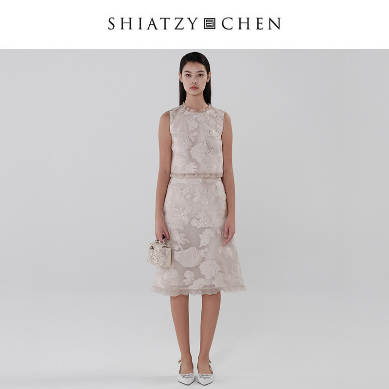 SHIATZY CHEN/夏姿·陈25年春夏双漪系列乌干纱混纺葱纱提花背心