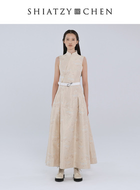 SHIATZY CHEN/夏姿·陈2025年曲境系列丝质缎布哑光提花连衣裙
