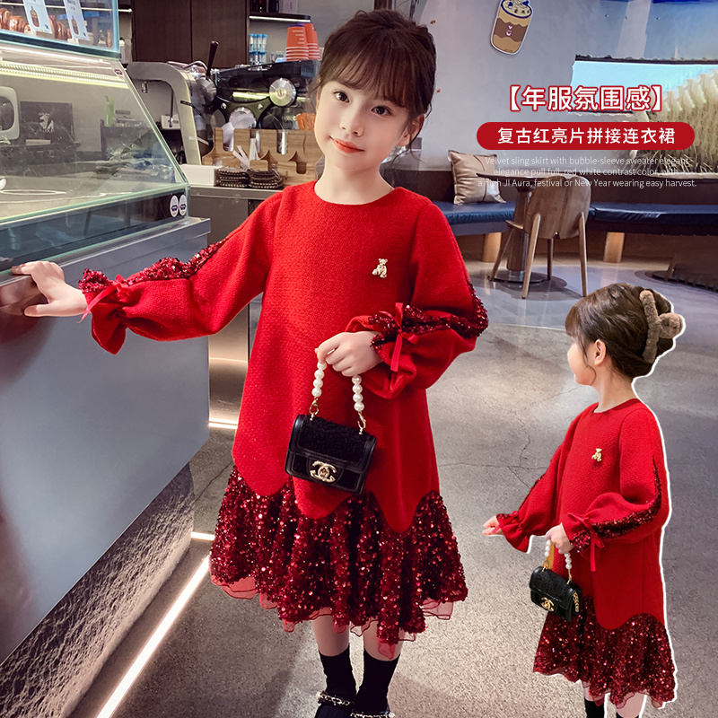 双版本~红色小女孩新年战袍