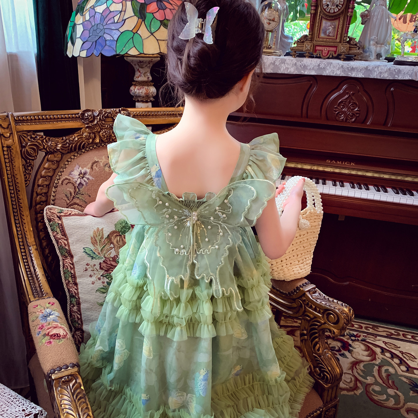 女童连衣裙夏装2026新款儿童网红蝴蝶结吊带裙女孩蓬蓬网纱公主裙