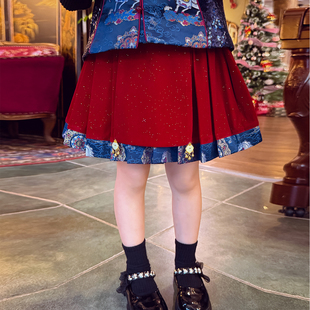 米米哈罗女童国风短裙冬装2025新款儿童高腰丝绒半身裙女孩百褶裙