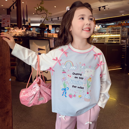 【甜甜学姐】韩系插肩袖卡通上衣