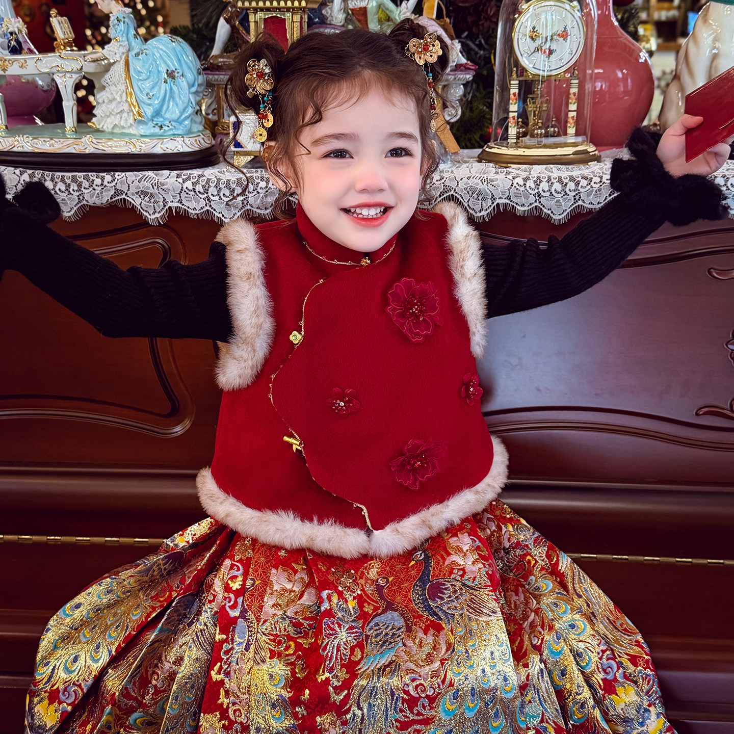 米米哈罗女童拜年服女孩马面裙套装冬装2025新款儿童国风夹棉马甲,童装/婴儿装/亲子装,唐装,淘宝优惠券,粉丝福利购,淘宝优惠卷