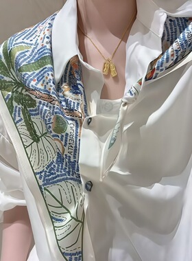 女薄款披肩春秋百搭领巾高级小围巾轻奢丝巾新款涂鸦仿真丝三角巾