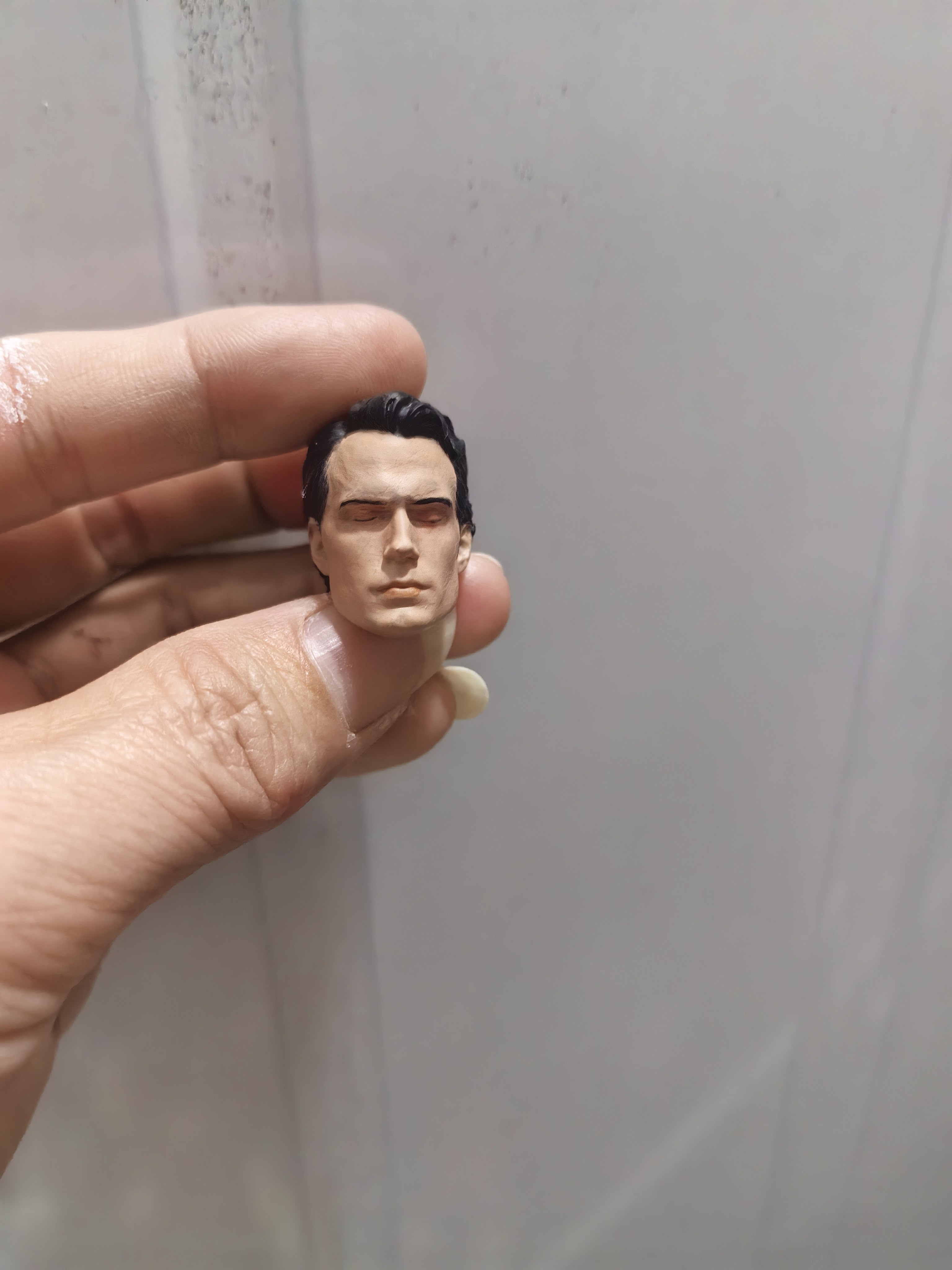 Mezco 闭眼超人头雕 新,人偶 非真人