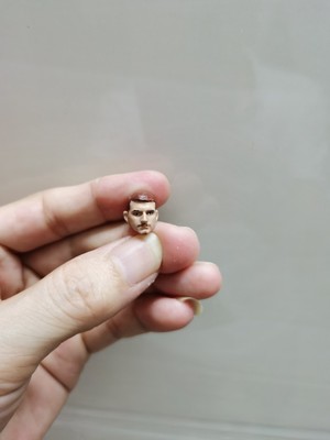 1/183.75头雕 nba人偶 非真人