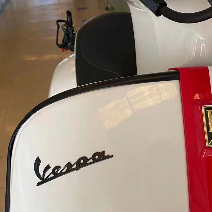 适用vespa 冲刺 gts300 个性改装 黑化3d 立体车贴 品牌车标 logo