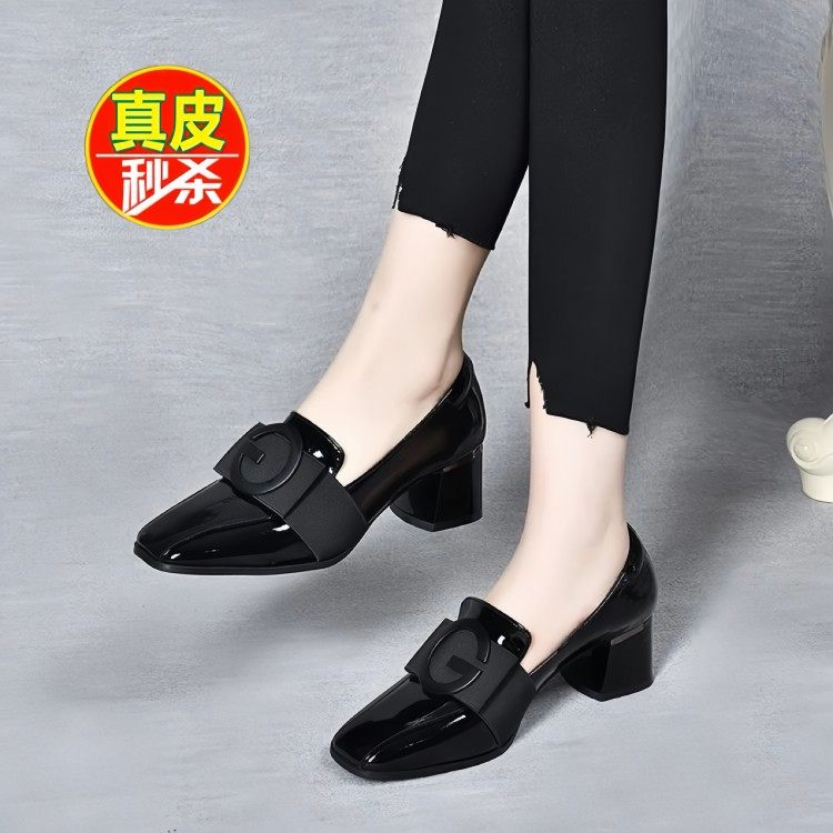 蜘蛛王品牌真皮单鞋女粗跟鞋子2025秋季新款女鞋软皮中跟方头皮鞋
