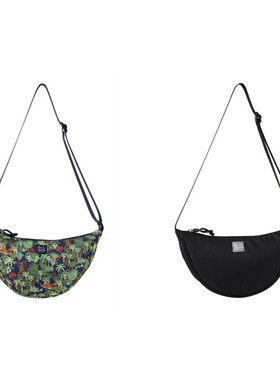 预售 口袋妖怪PC中心    Concierge联名 喷火龙 沼王 女士 单肩包