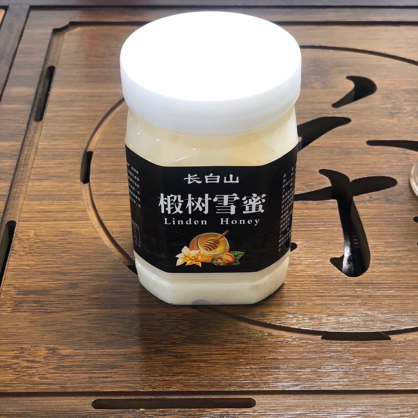 椴树蜜500g今年新蜜长白山椴树蜂蜜雪蜜液态蜜农家自产蜂蜜包邮寄
