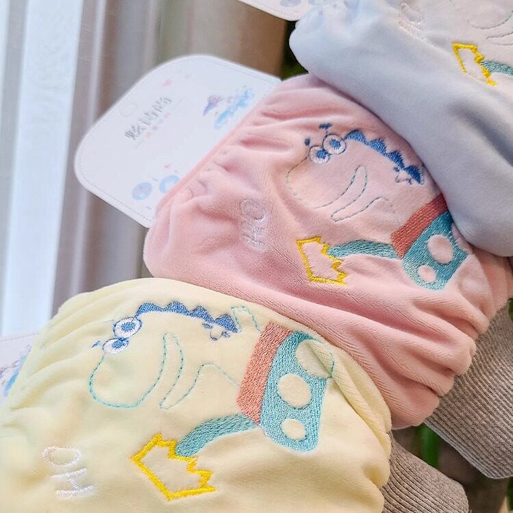 可爱卡通小宝宝袖套秋冬季男童女孩毛绒护袖短防污耐脏款儿童袖头