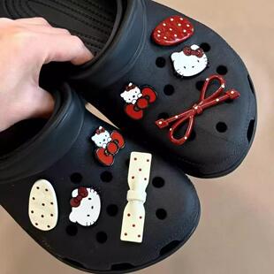 hellokitty洞洞鞋配饰黑色蝴蝶结高级感diy鞋花可拆卸扣可爱装饰