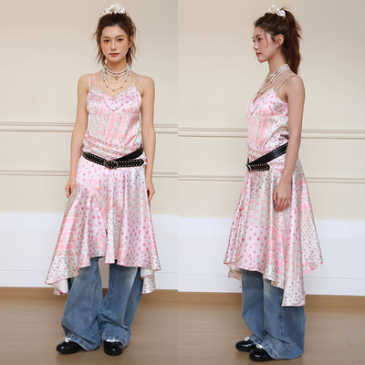 粉色法式碎花假两件吊带连衣裙