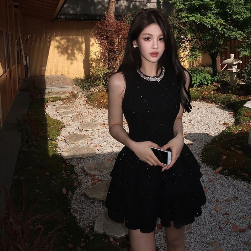 赫本风设计感小礼服蛋糕裙