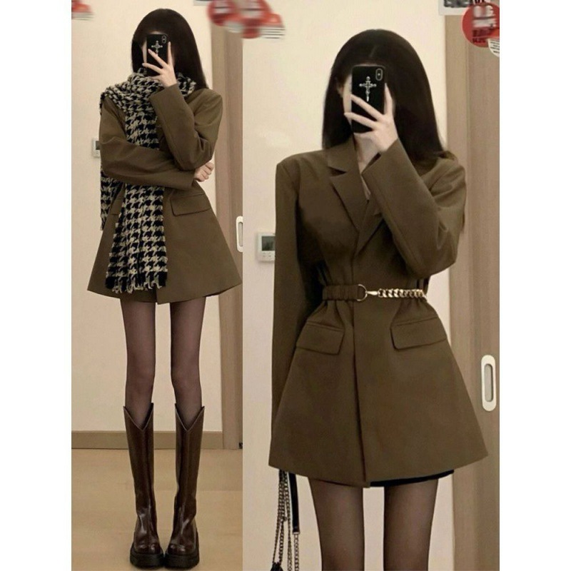 复古收腰设计感垫肩西装外套女装春秋韩版小个子显瘦学院风小西服