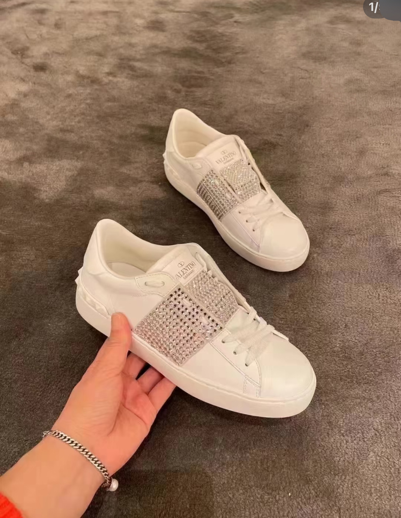 蘑菇英国代购 经典重工水钻小白鞋 35码