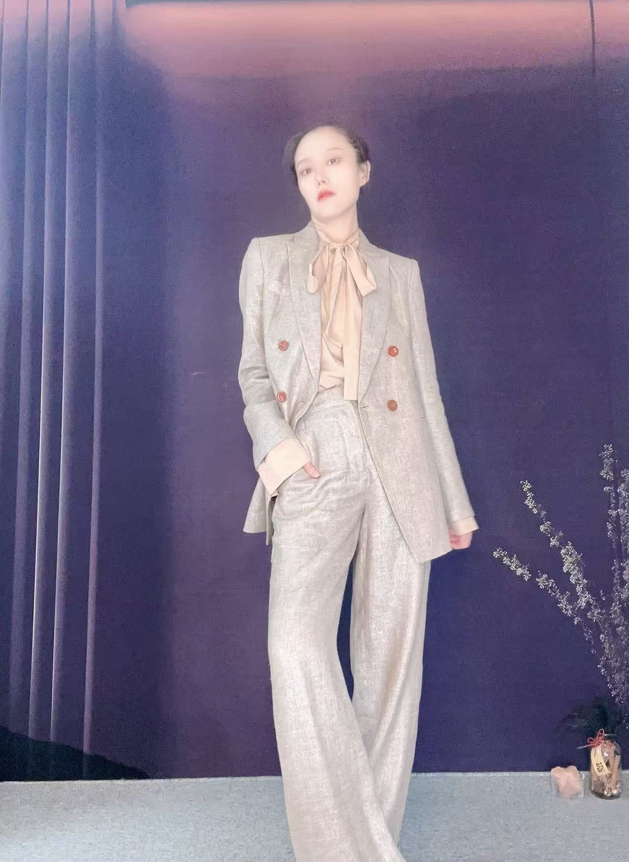 蘑菇英国代 Tyzhura 25早秋 红玉髓扣银丝亚麻西服、西装外套