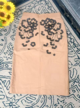 蘑菇英国代 B*V 浅橙色重工立体花朵皮半裙 腰围72