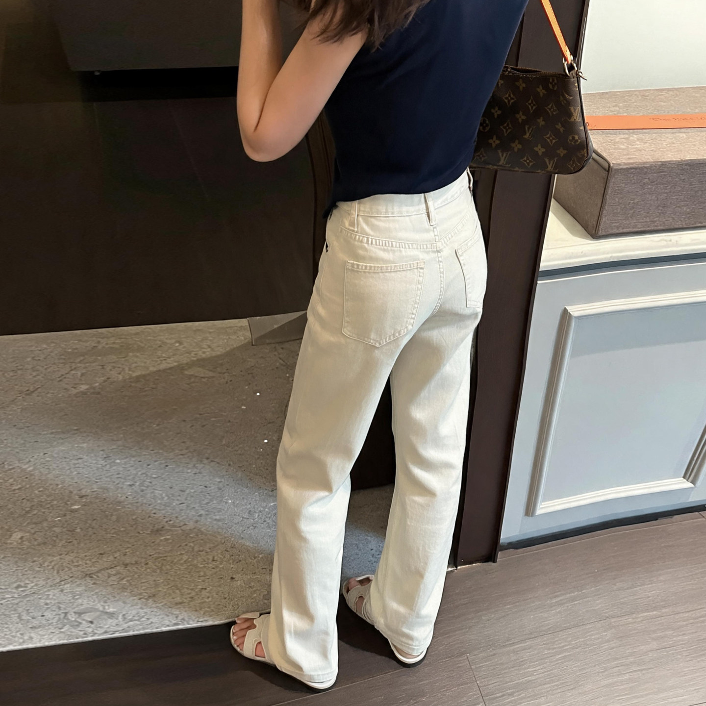 老钱风白色直筒阔腿牛仔裤女小个子秋高腰显瘦垂感宽松百搭休闲裤