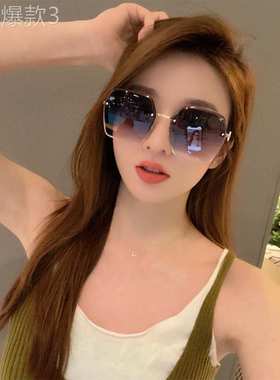墨镜女高级感显脸小女款2024新款太阳镜偏光镜有度数的防紫外线大