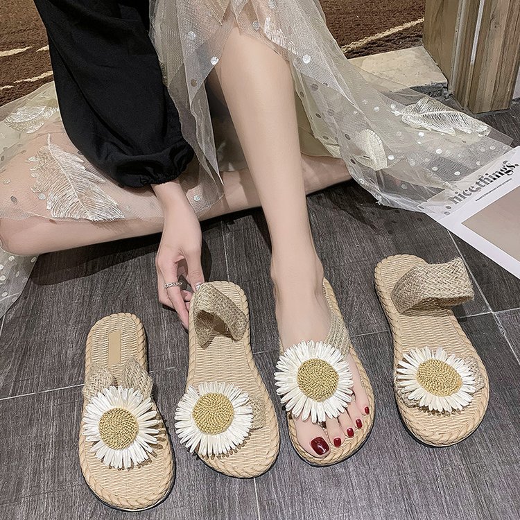 人字拖麻绳草编鞋子夏季新款室外小雏菊拖鞋女外穿平底低跟套脚
