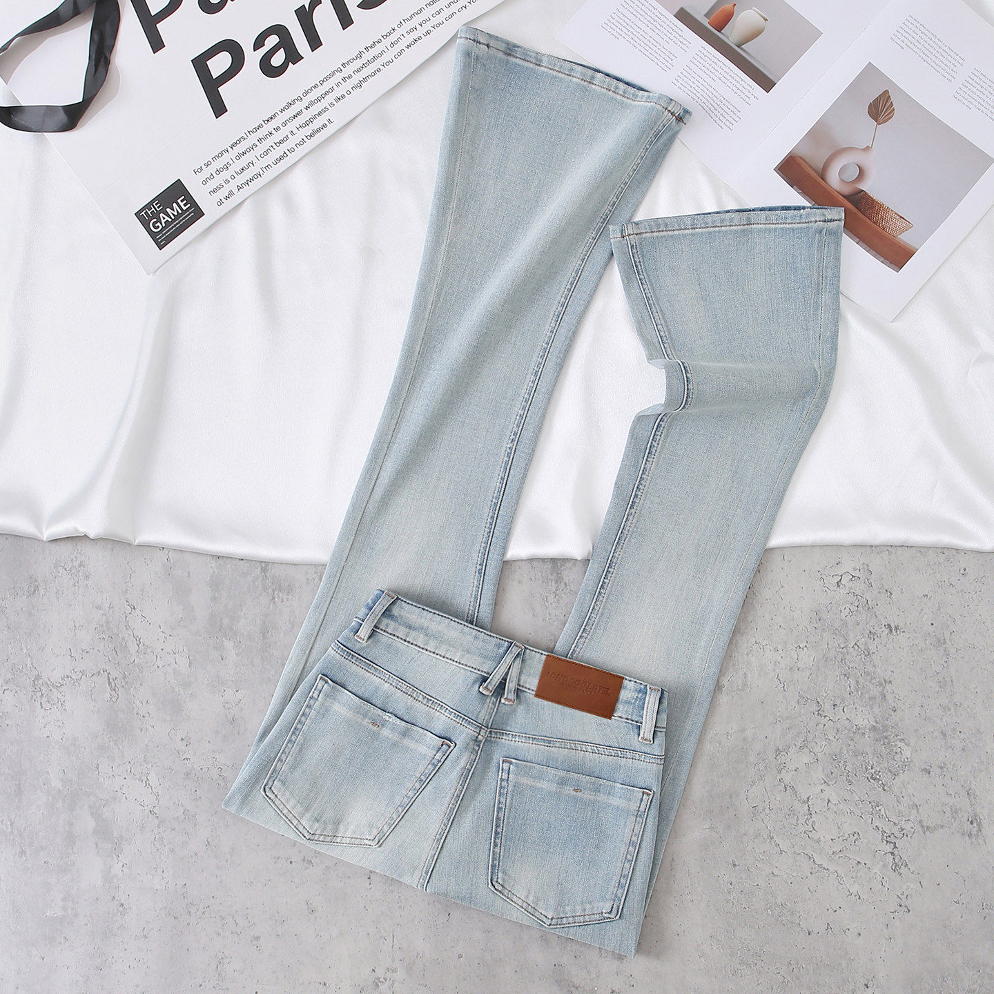 it :CHOCOOLATE浅蓝色紧身四面弹微喇牛仔裤女高腰修身显瘦喇叭裤