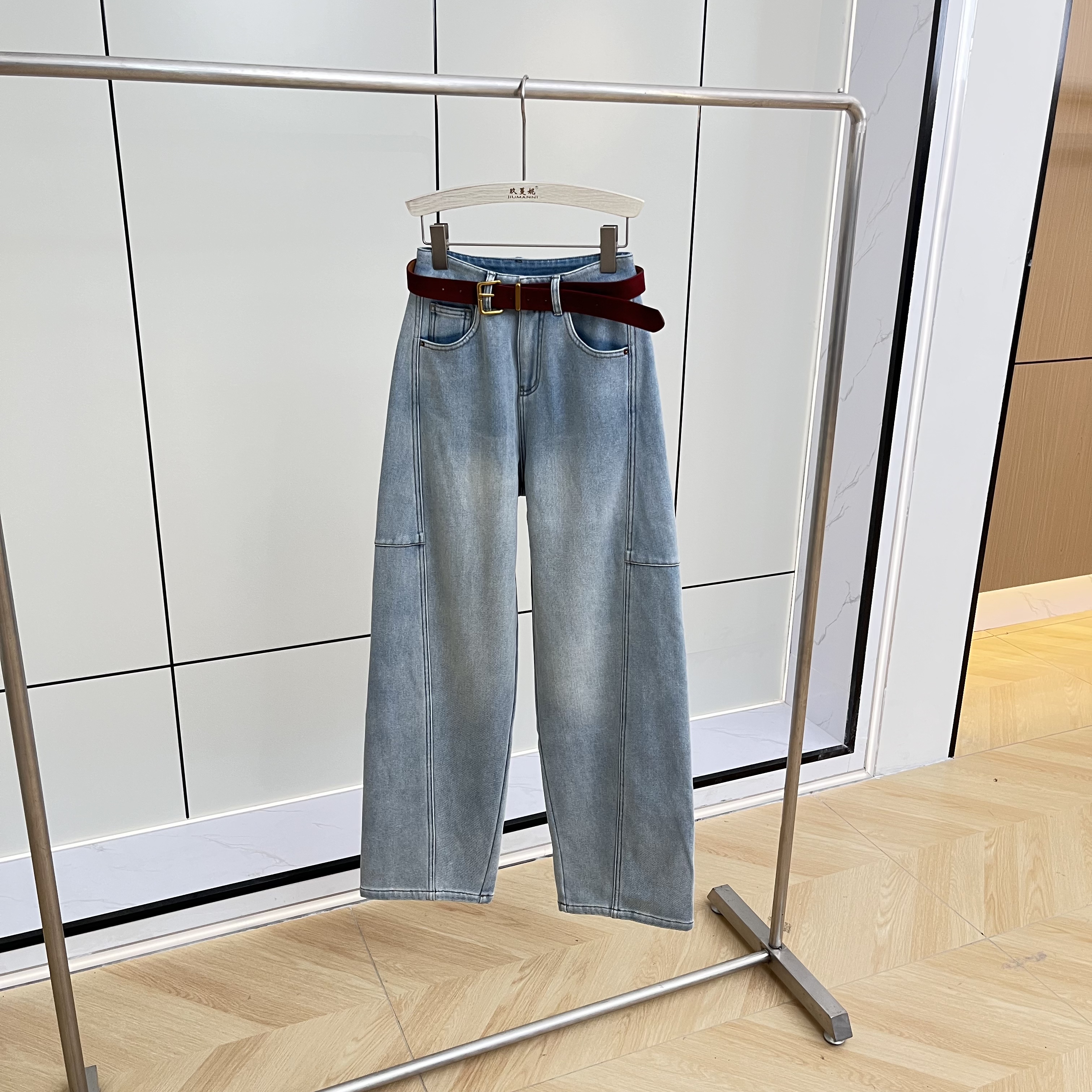 防褪色冬季加绒加厚女牛仔弯刀裤