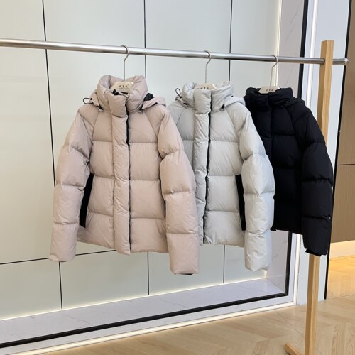 M家鹅绒服杜邦三防三星95鹅绒2025冬保暖加厚立领连帽羽绒服女