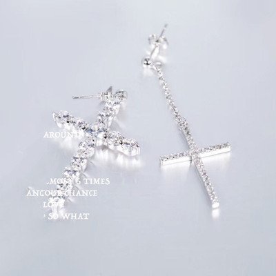 纯银双十字架镶嵌钻女不对称耳钉