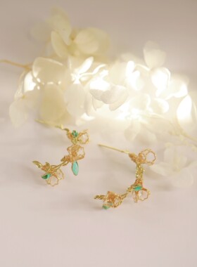 youngstudio木日一勿原创手作夏季新品滴胶铃兰女士耳钉